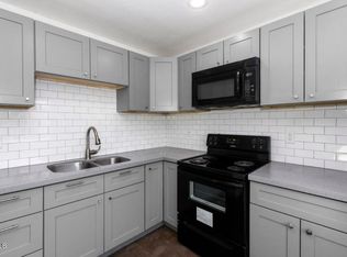 2918 E Roeser Rd, Phoenix, AZ 85040