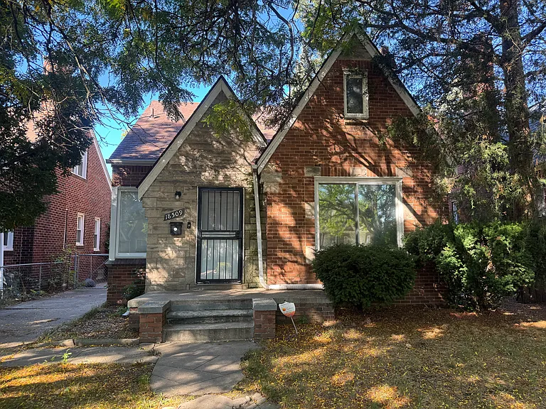 18509 Ilene St — Photo 1
