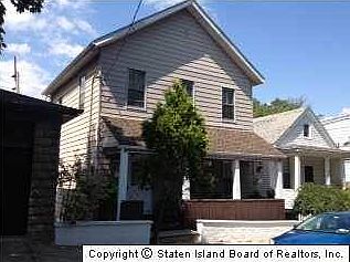 1st image of 221 Chestnut Ave
