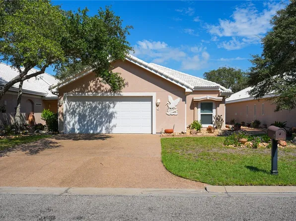 6 Saint Andrews Pl, Rockport, TX 78382