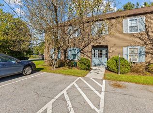 49 Twin Oaks Ter, South Burlington, VT 05403