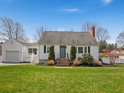 1 Mitchell Rd, Lynnfield, MA, 01940