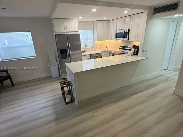 200 Monaco E #200, Delray Beach, FL 33446