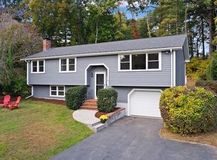 30 Lorraine Dr, Stoughton, MA 02072