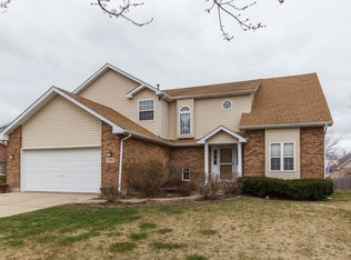 1108 Kerry Ln, Joliet, IL 60431