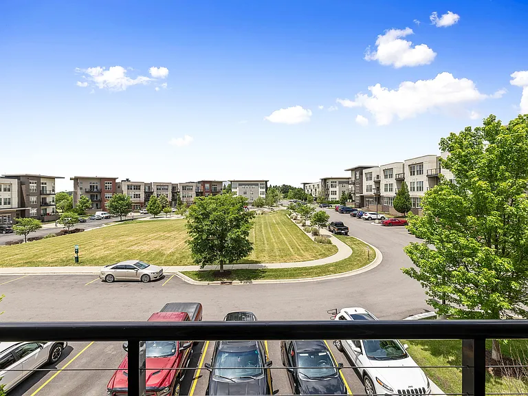 50Twenty Unit Balcony
