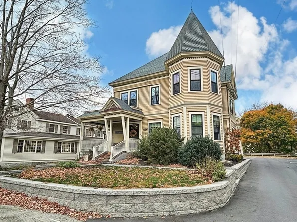 24 Chelmsford St #1R, Chelmsford, MA 01824