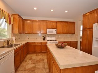 28156 Amaryliss Way, Murrieta, CA 92563