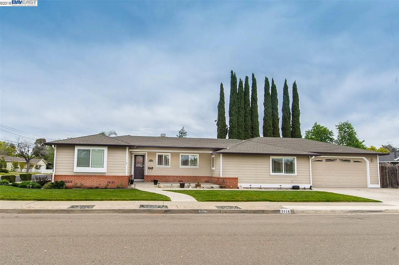 1114 Nielsen Ln photo 1