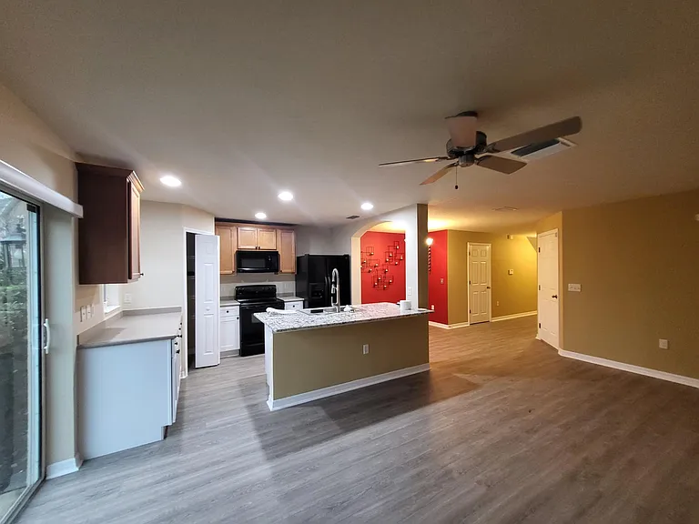 2801 Birchcreek Dr — Photo 34