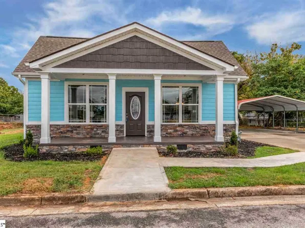 108 Lake Ave, Greer, SC 29650