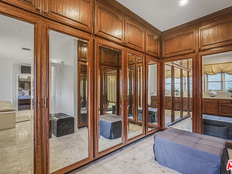 6111 County Oak Rd — Photo 26