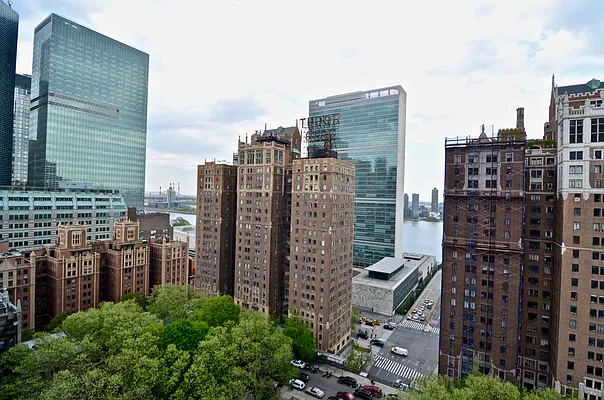 Rented by Compass | media 8