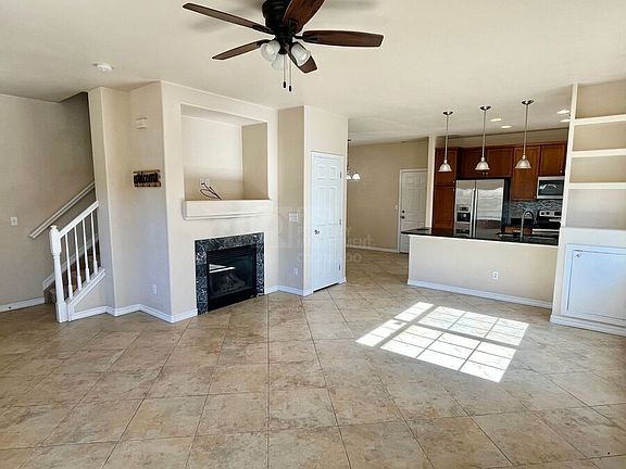 3rd image of 4106 Brookside Mesa Vw