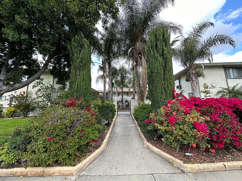 1st image of 4860 Canoga St APT I
