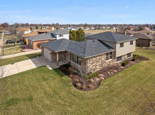 17043 Westwood Dr, Orland Hills, IL 60487