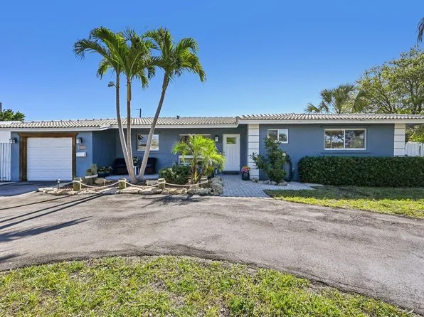 818 SE 9th Terrace, Deerfield Beach, FL 33441