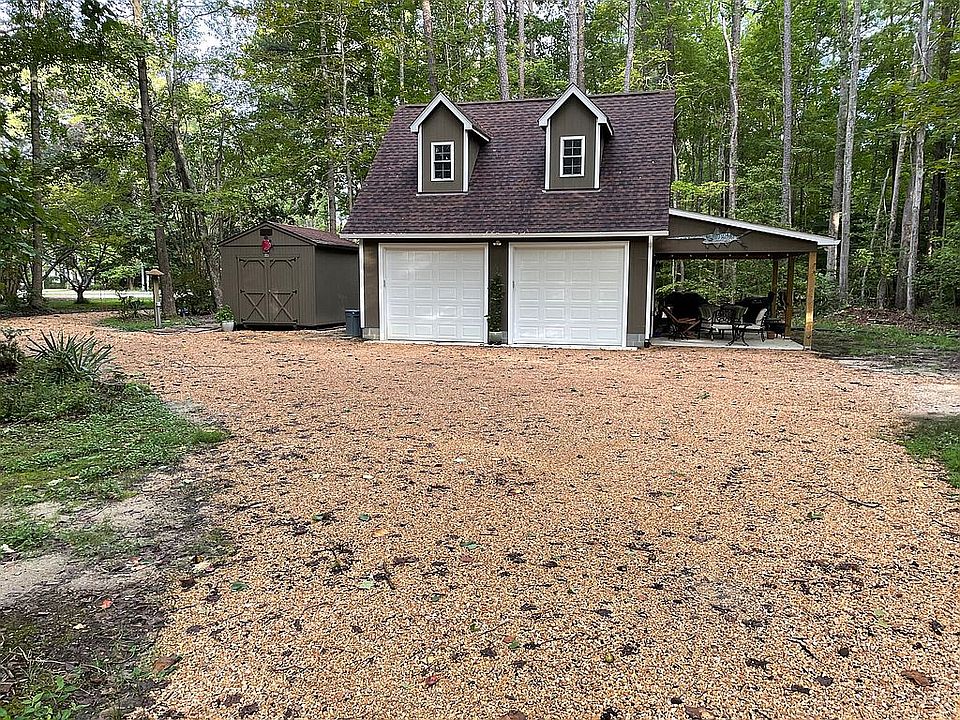 2nd image of 561 Moran Creek Rd
