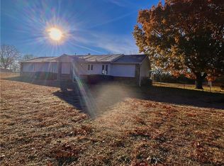 2484 Limestone Rd, Fort Scott, KS 66701