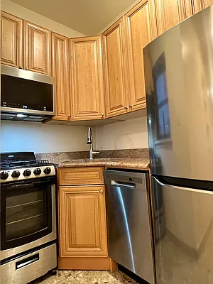 Rented by Compass | media 6