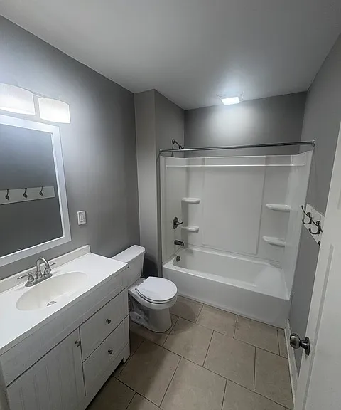 267 Eastern Ave SE #2 — Photo 8