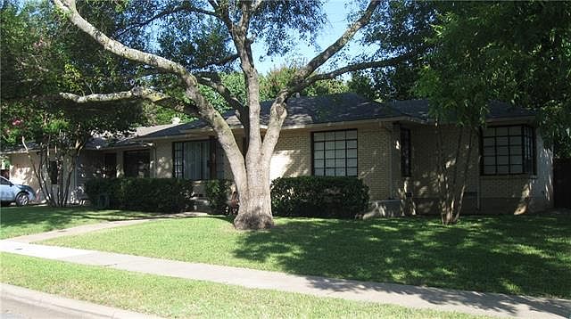 1st image of 2717 Wynnewood Dr