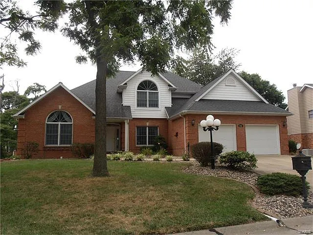 632 Springwood Dr photo 1