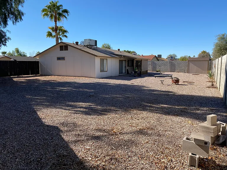 2744 E Villa Theresa Dr — Photo 24