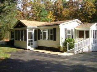 39 Shepard Rd, Sturbridge, MA 01566