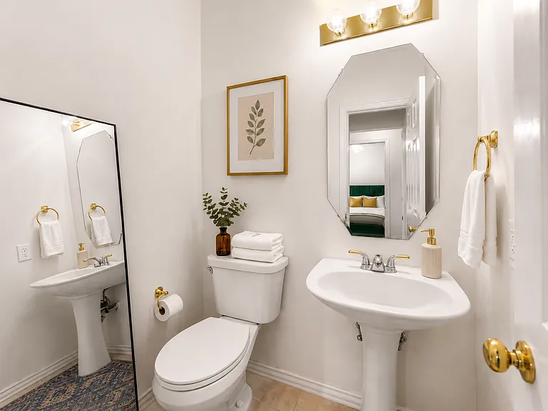 6650 Waverly Ln #6650 — Photo 6