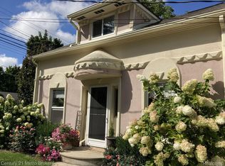 4018 Pleasant St, Dryden, MI