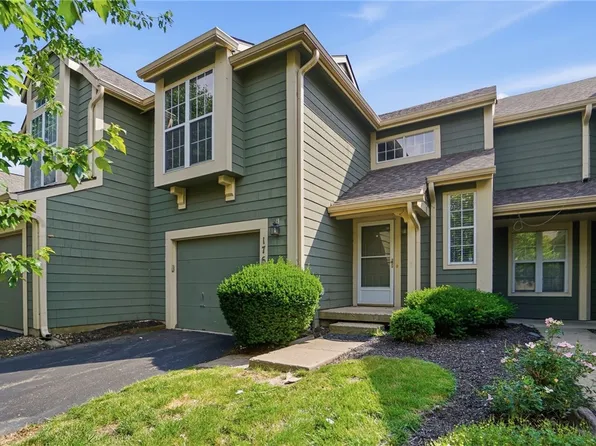 176 Queens Xing #158, Dayton, OH 45458