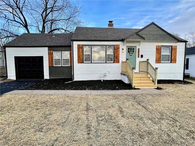 3911 Crestview Rd, Independence, MO, 64052