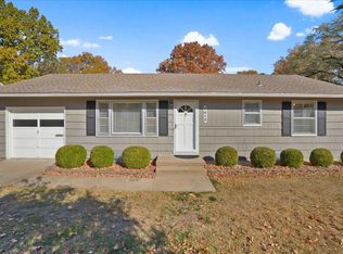 6612 W 77th St, Overland Park, KS 66204