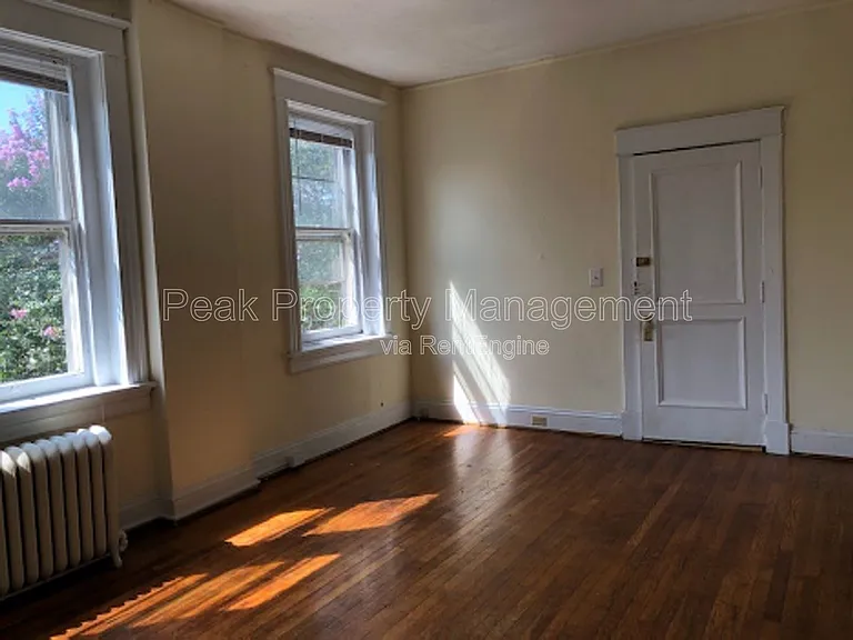 2424 Stuart Ave — Photo 10