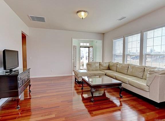 4th image of 16341 Raven Crest Dr