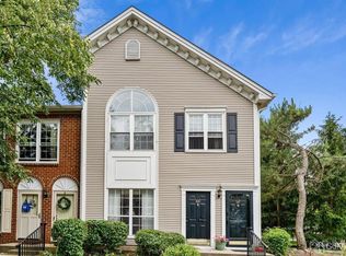 100 Edward Dr, Franklin Park, NJ 08823