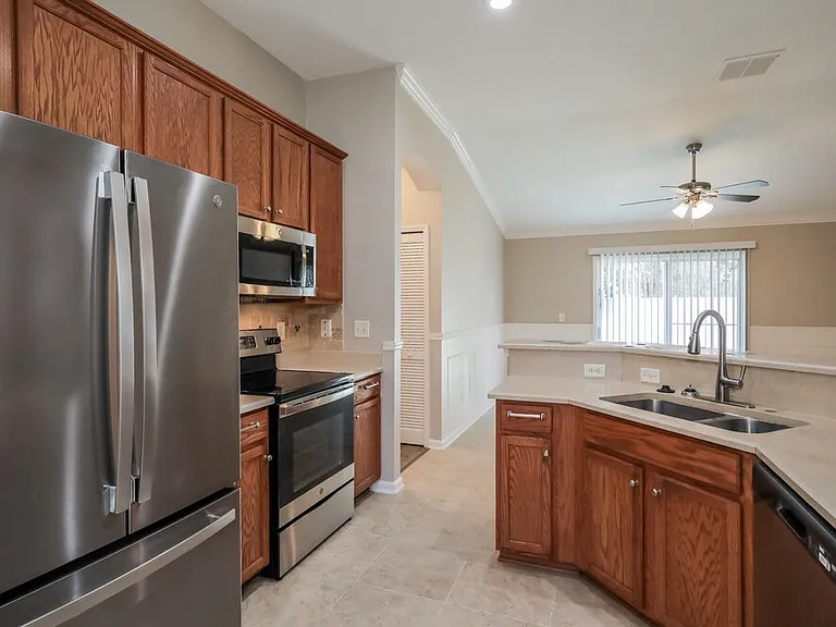 12568 White Cedar Trl — Photo 8