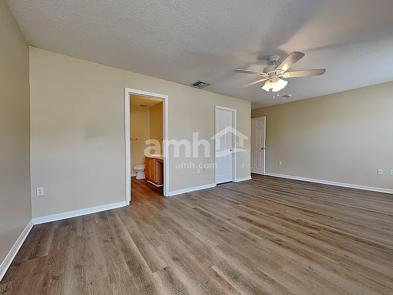 10512 Boyette Creek Blvd — Photo 12