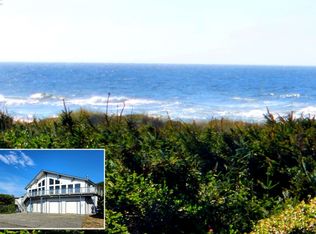 30615 Sandy Dr, Gold Beach, OR 97444