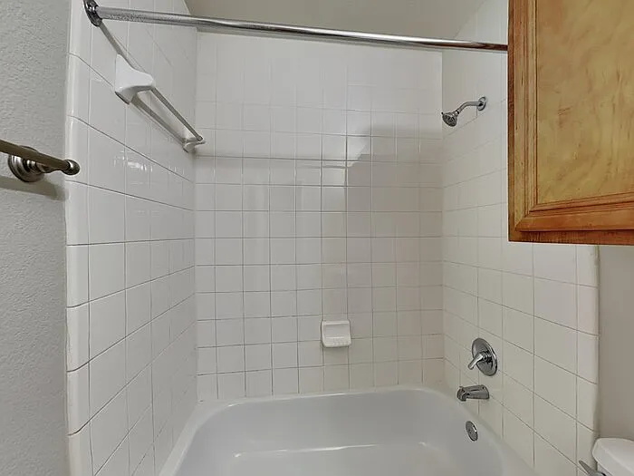 2208 Rodney Ln — Photo 18