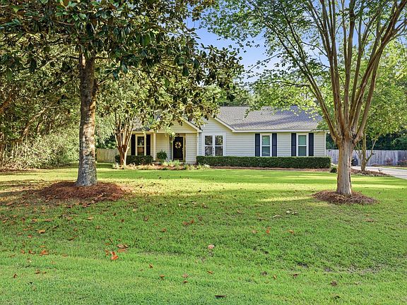 4th image of 9127 Foxwood Dr S