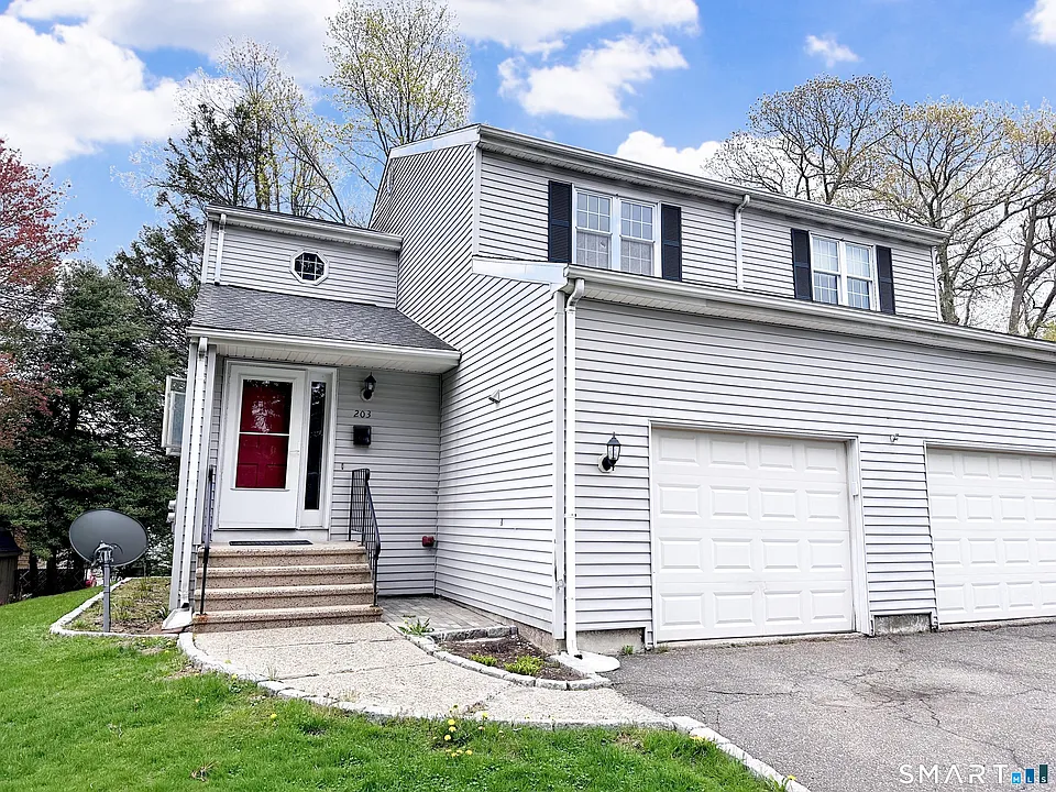203 Capewell Ave
