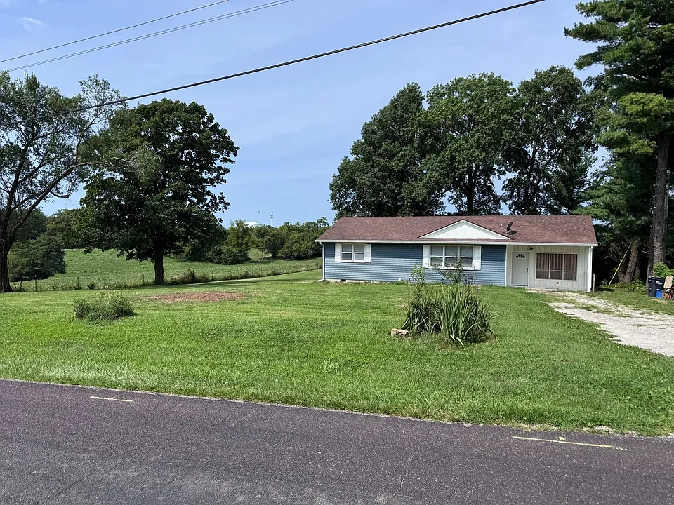 707 S Rustic Rd