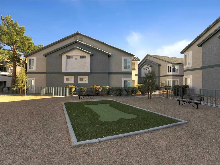 South Valley Ranch — Photo 38
