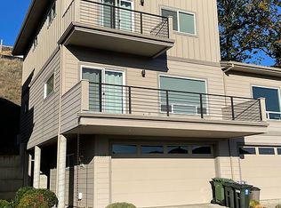 127 Ingram Pl, White Salmon, WA 98672
