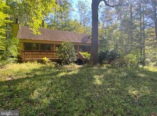 11228 Goldflower Ct, Fairfax Station, VA 22039