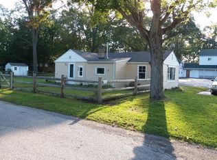 1115 W Temperance Rd, Temperance, MI 48182