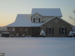 8835 Iron Bridge Rd, Chambersburg, PA 17202