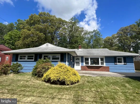 28 W Stephen Dr, Newark, DE 19713